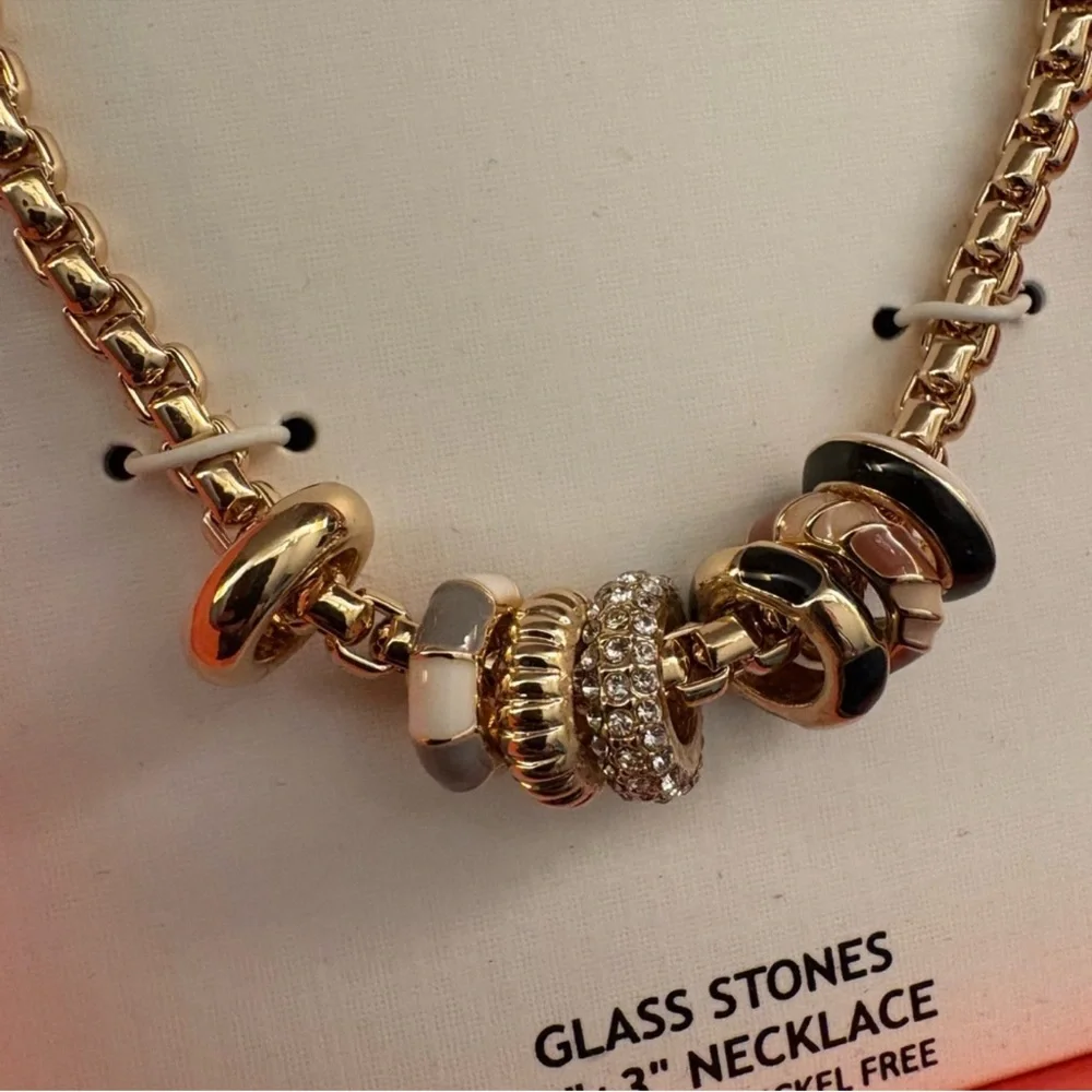 NWT House of Harlow 1960 Gold Necklace with Beads - Picture 2 of 4